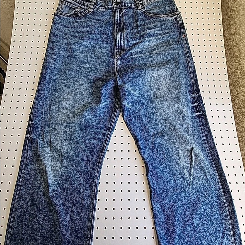 imogene + willie High-Rise Straight Leg Jeans in Blue Denim